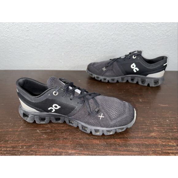 On Cloud X 3 60.98696 Black Silver Sneakers Shoes Womens Size 7 EUC - Picture 8 of 11